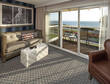 Posada Spyglass Inn
