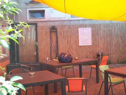 Hostal G�stehaus Kaiserpassage- Ihr Cityhostel