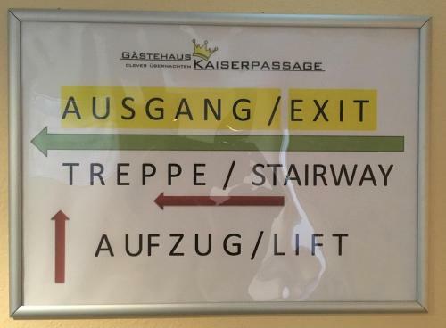 Hostal G�stehaus Kaiserpassage- Ihr Cityhostel