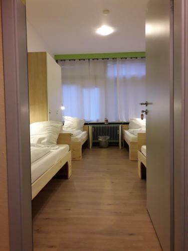 Hostal G�stehaus Kaiserpassage- Ihr Cityhostel