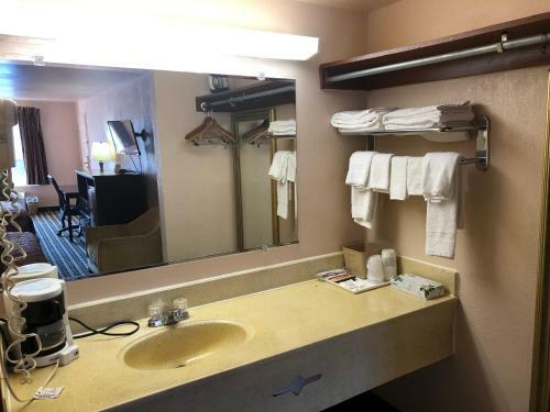 Motel Guest Inn
