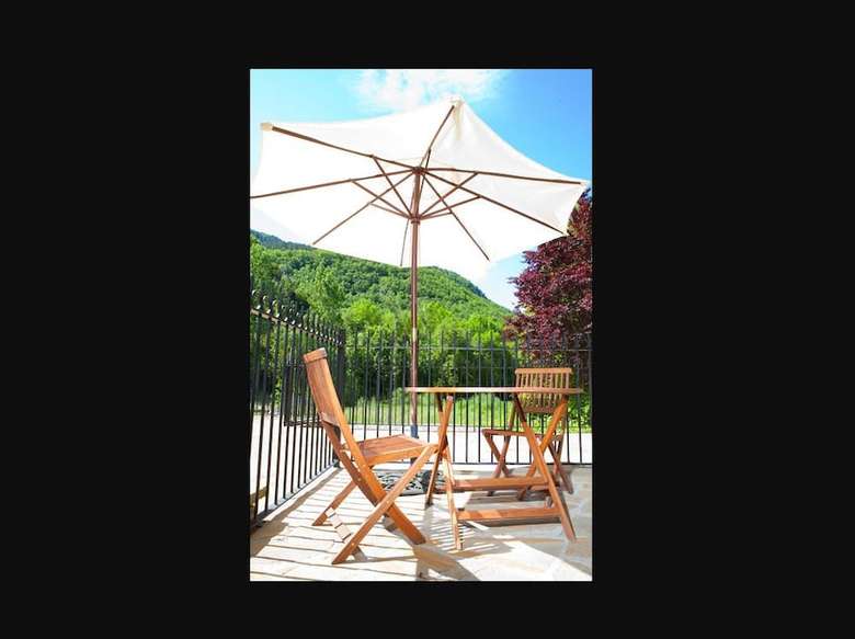 Apartahotel Castej�n De Sos
