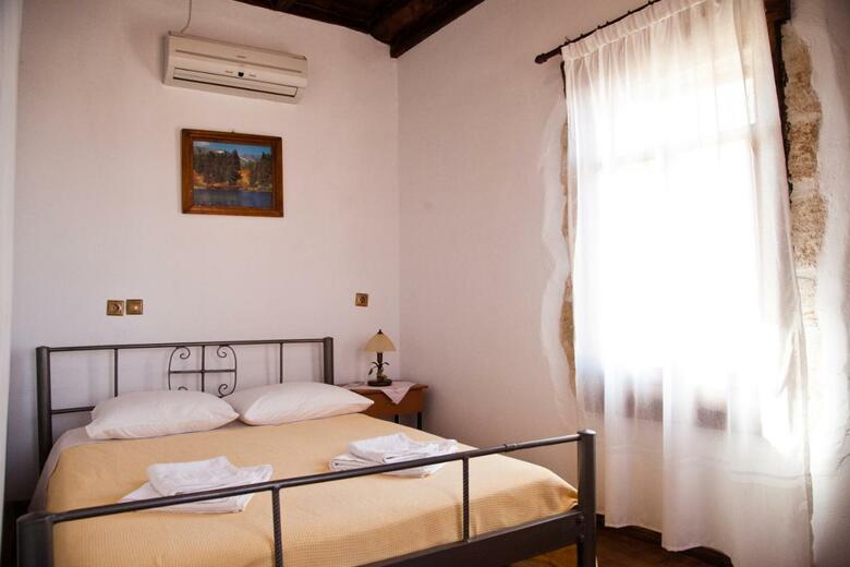 Tsivaras Villas