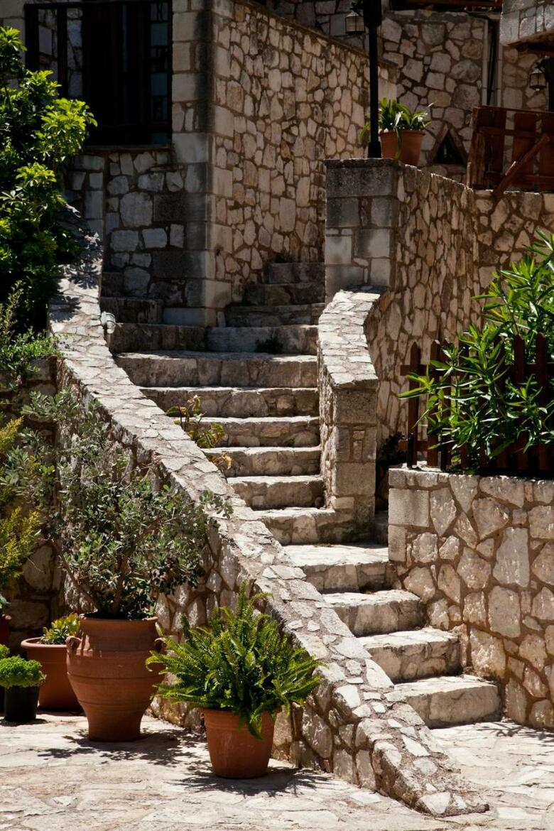 Tsivaras Villas