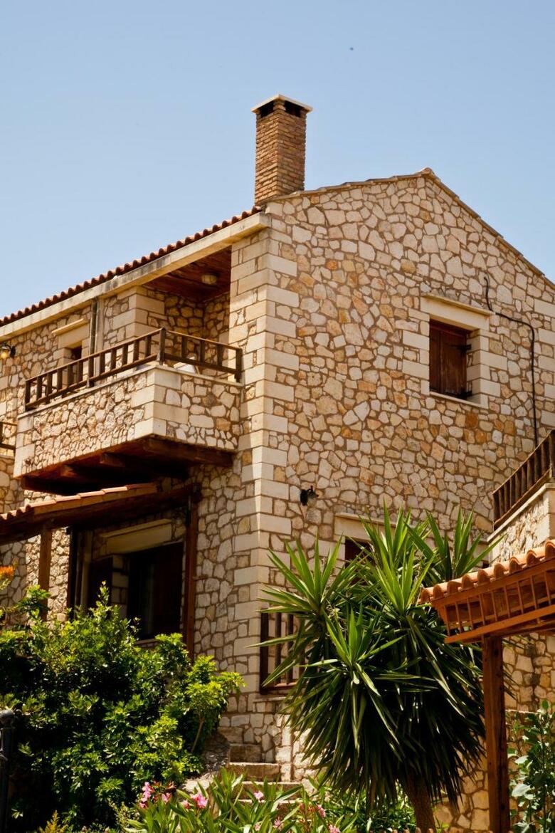 Tsivaras Villas