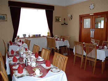Hostal Tanes Hotel