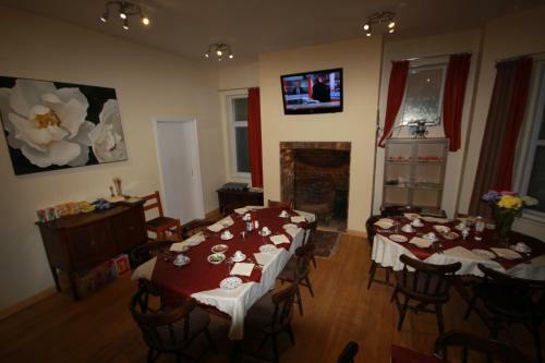 Bed & Breakfast Dolphins Hotel