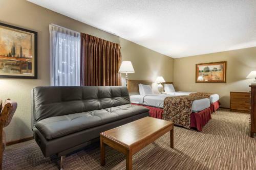 Hotel Arbor Suites At The Mall