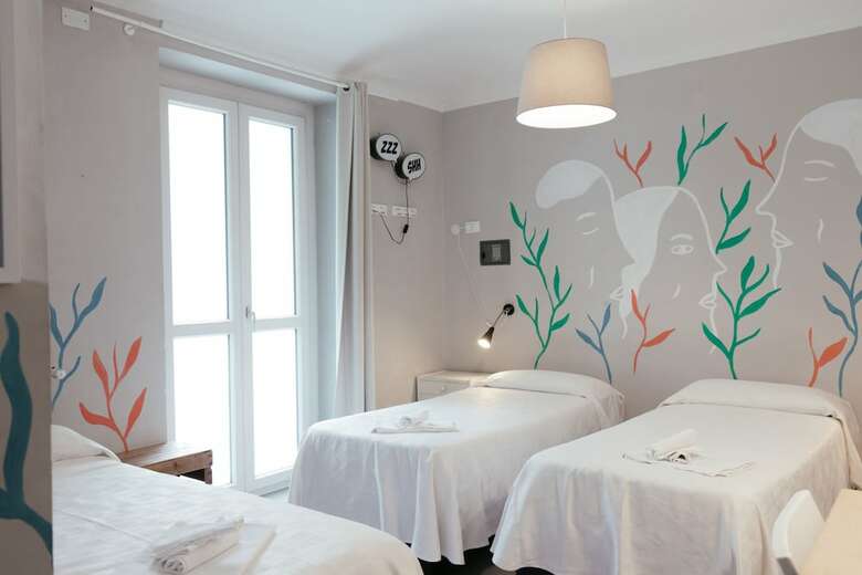 Tomato Backpackers Hotel