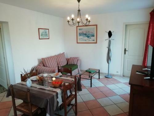 Comfy Holiday Home In Quend With Swimming Pool