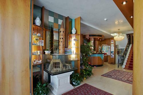Hotel Sara