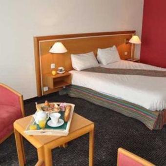 Hotel Best Western H�tel Golf & Spa de La For�t D'orient