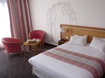 Hotel Best Western H�tel Golf & Spa de La For�t D'orient