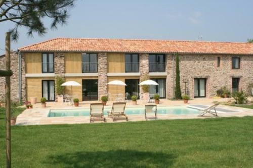 Bed & Breakfast Le Logis De L'orvoire