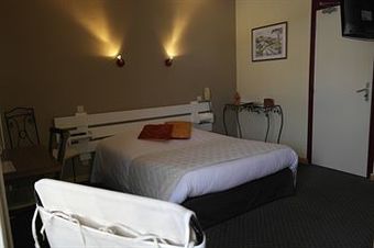 Cecil Hotel