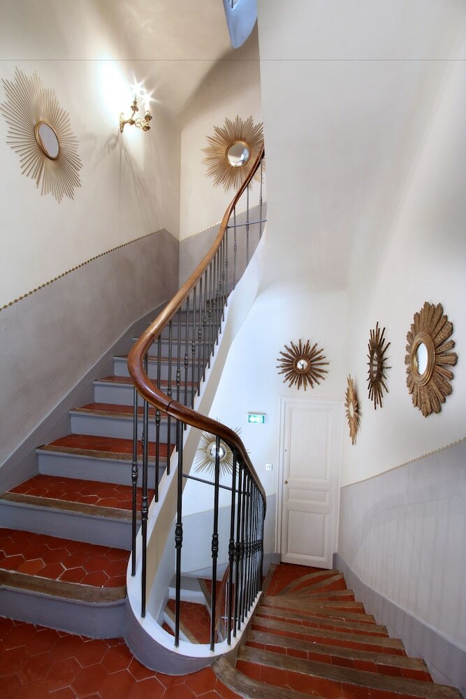 Hotel Les Quatre Dauphins