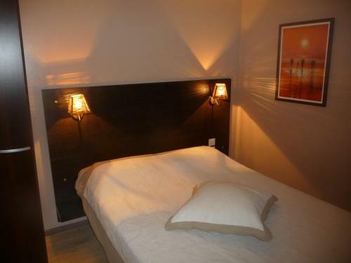 Aix Hotel