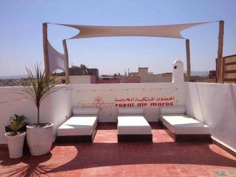 Tweets Hotel