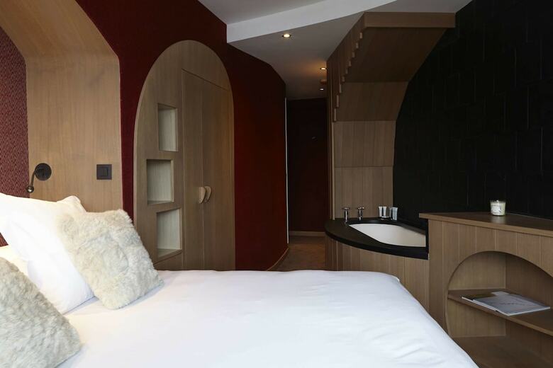 Hotel Des Dromonts