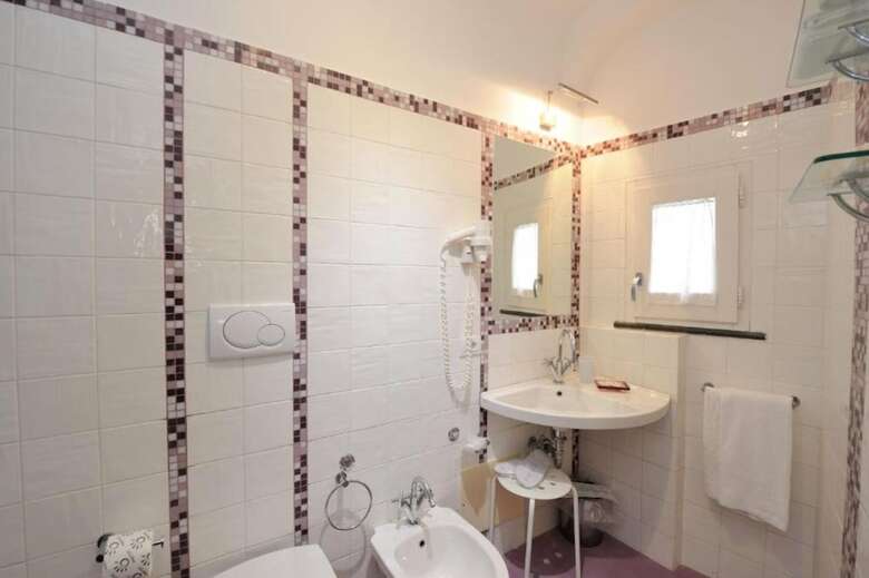 Bed & Breakfast Sharon House