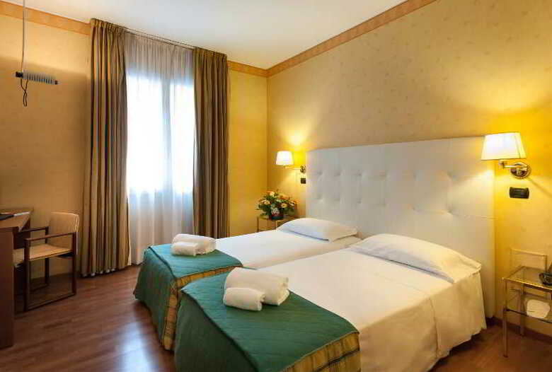 Hotel Lombardia