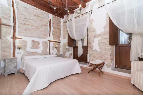 Bed & Breakfast Arch�