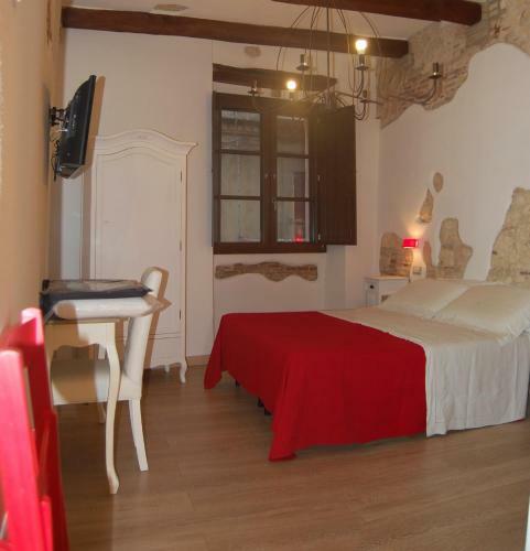 Bed & Breakfast Arch�