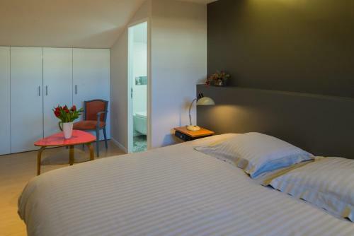 Bed & Breakfast Chambre D'h�tes De La Place D'alliance