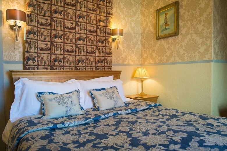 Victoria House B&B