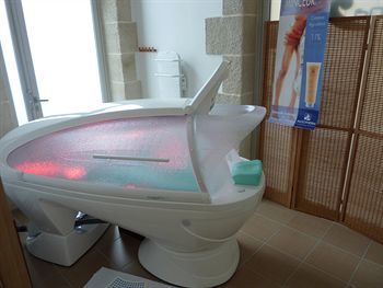 Brit Hotel Alghotel