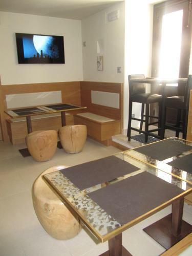 Hostal Mario's Garni