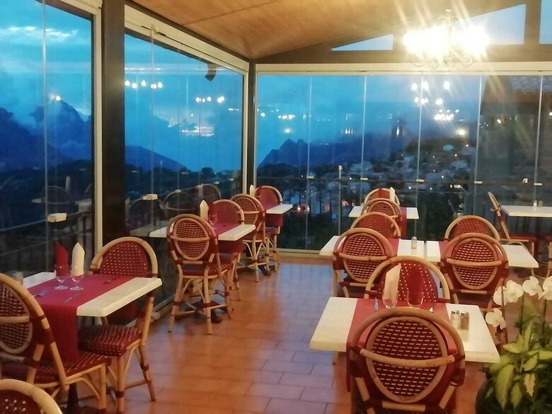Hotel H�tel A�tone