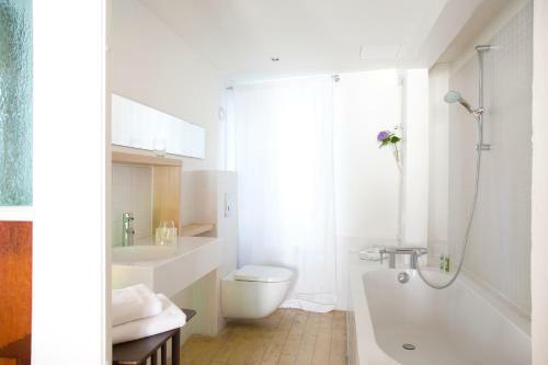 Hotel H�tel Restaurant Chut