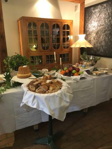 Hotel H�tel Restaurant Chut