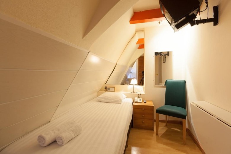 The Townhouse Hotel
