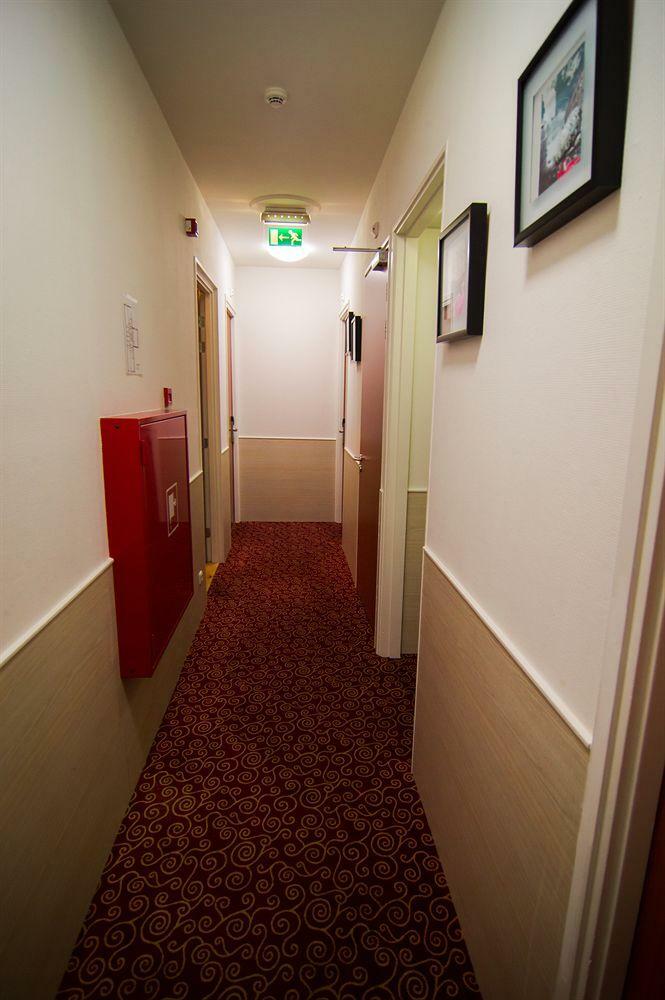 Amsterdam Downtown Hotel
