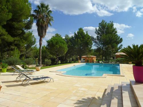 Villa La P�gui�re