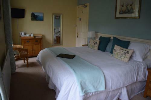 Hostal Pine Lodge