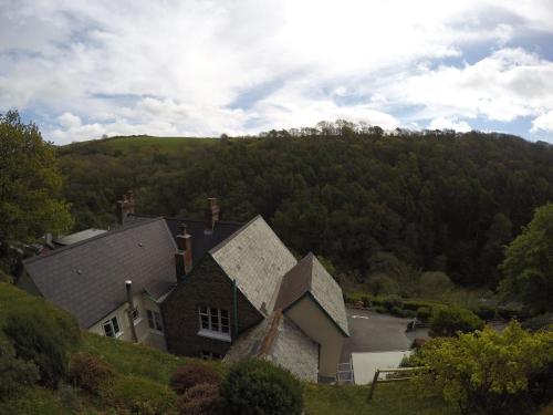 Hostal Pine Lodge