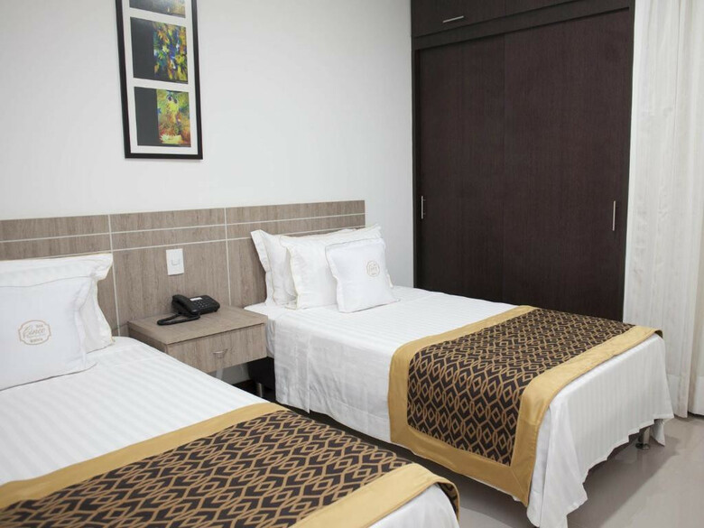 Hotel Cinco Monteria