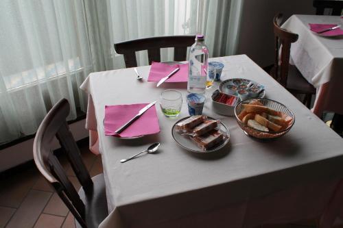 Hotel O'scugnizzo 2