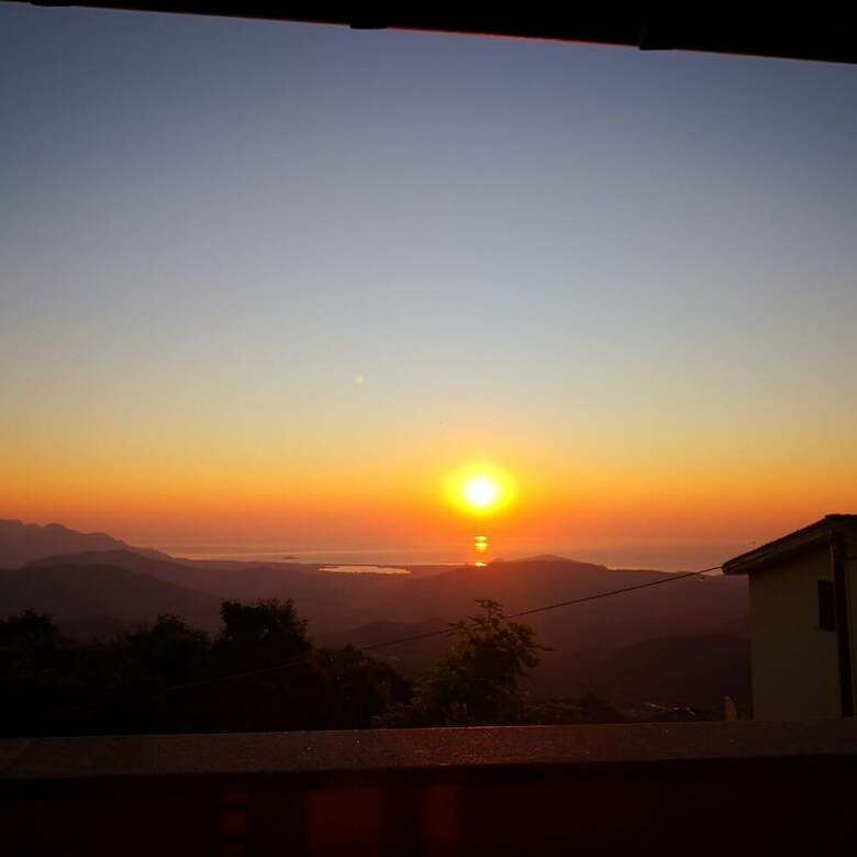 Bed & Breakfast Monti E Mare