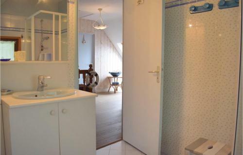 Holiday Home A Rue De Port L'epine