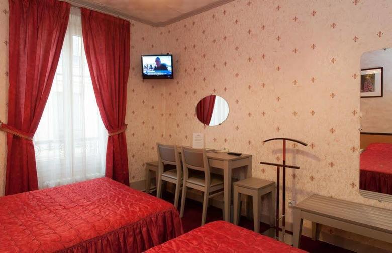 Royal Hotel