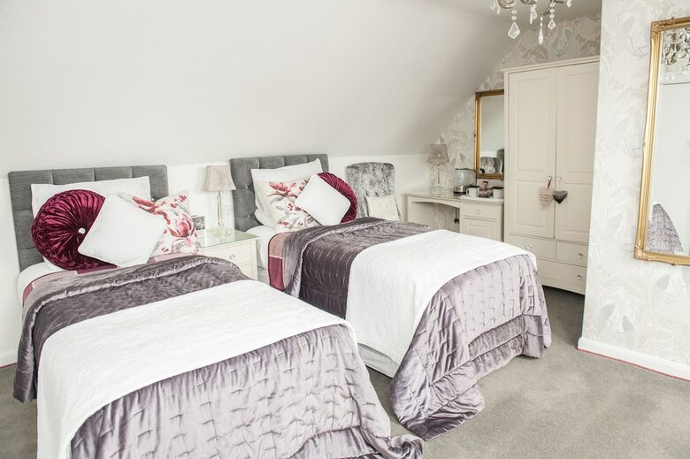 Jessop House - Bed & Breakfast