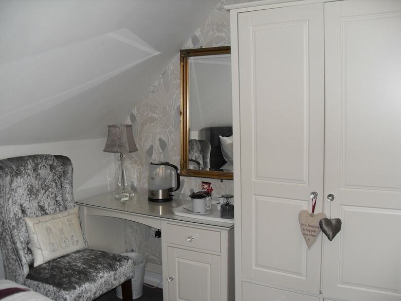 Jessop House - Bed & Breakfast