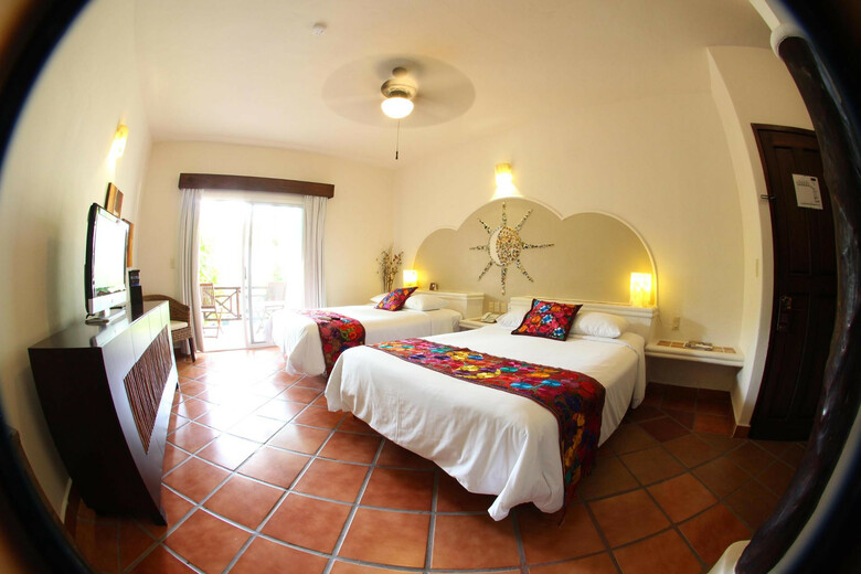 Hotel Riviera Del Sol