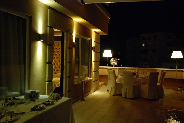 Hotel Doro City