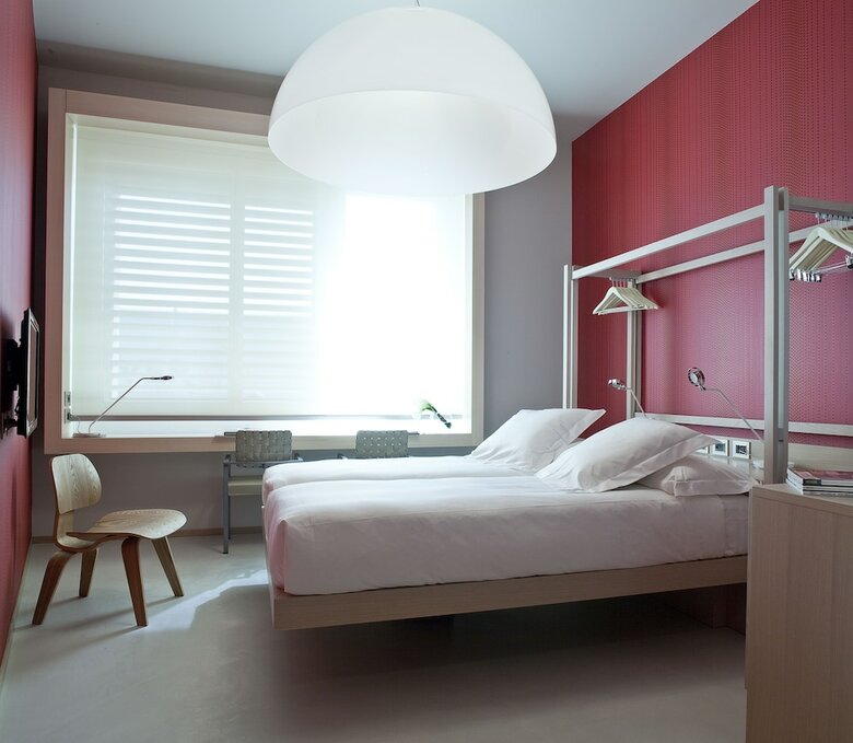 Nu Hotel