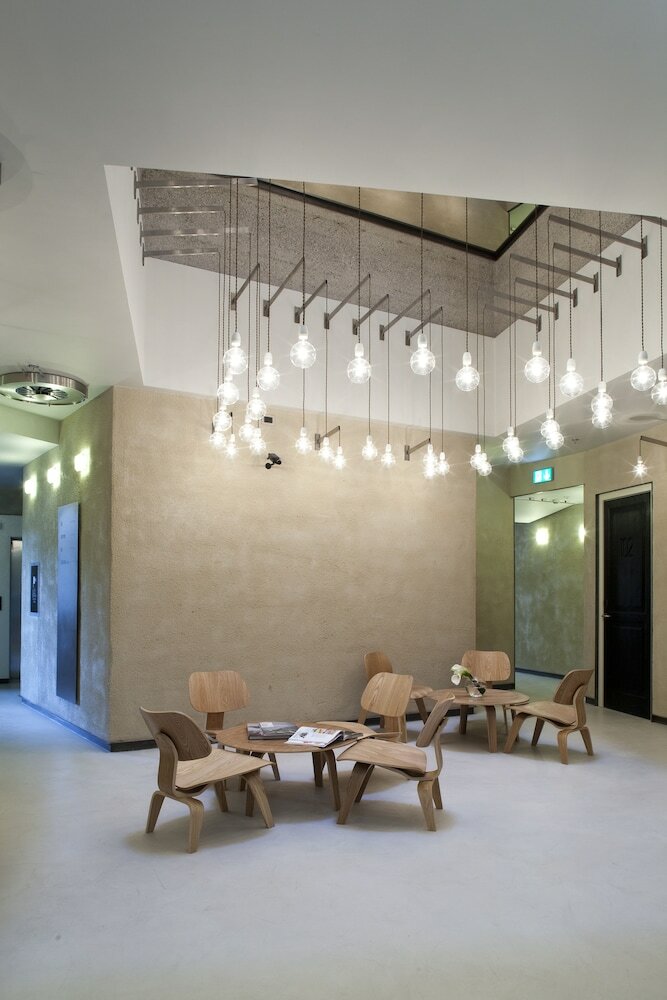 Nu Hotel